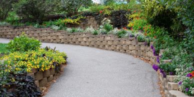 Concrete retaining wall and walkway project